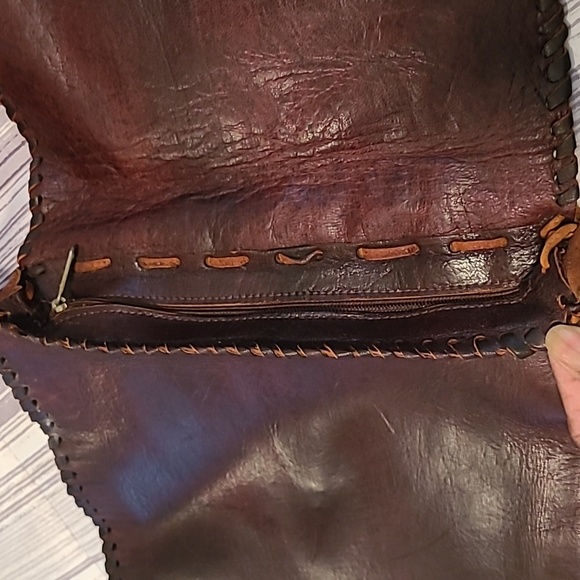Genuine Leather Brown Flap Crossbody Bag Made In Morocco Natural Horn Pendant - Picture 11 of 16